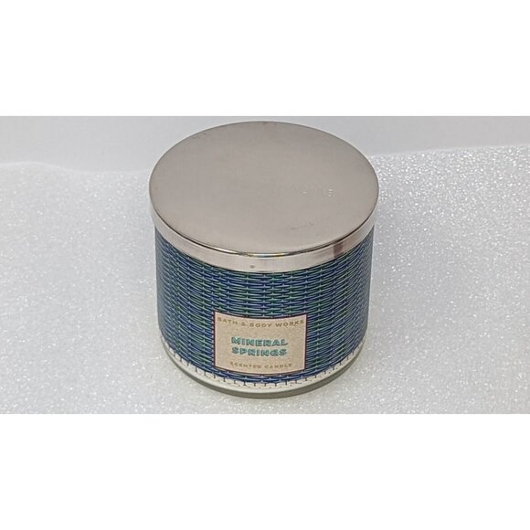 NEW Bath & Body Works White Barn MINERAL SPRINGS 3-Wick Jar  Bath & Body Works Mineral Springs  3 Wick Scented Candle 14.5 oz Blue Weave Jar